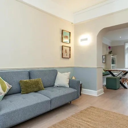 Oakwood House Dublin