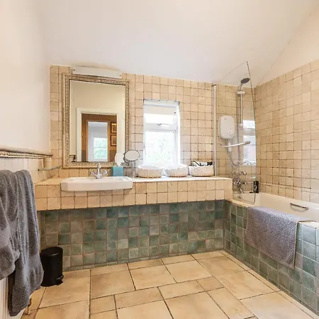 Oakwood House Holiday home