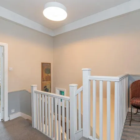 Oakwood House Holiday home