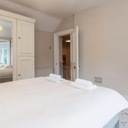 Oakwood House Holiday home Dublin